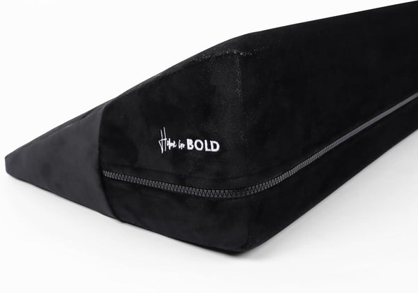 Positioning wedge with removable cover